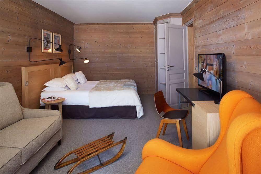 Des Trois Vallees 4*
